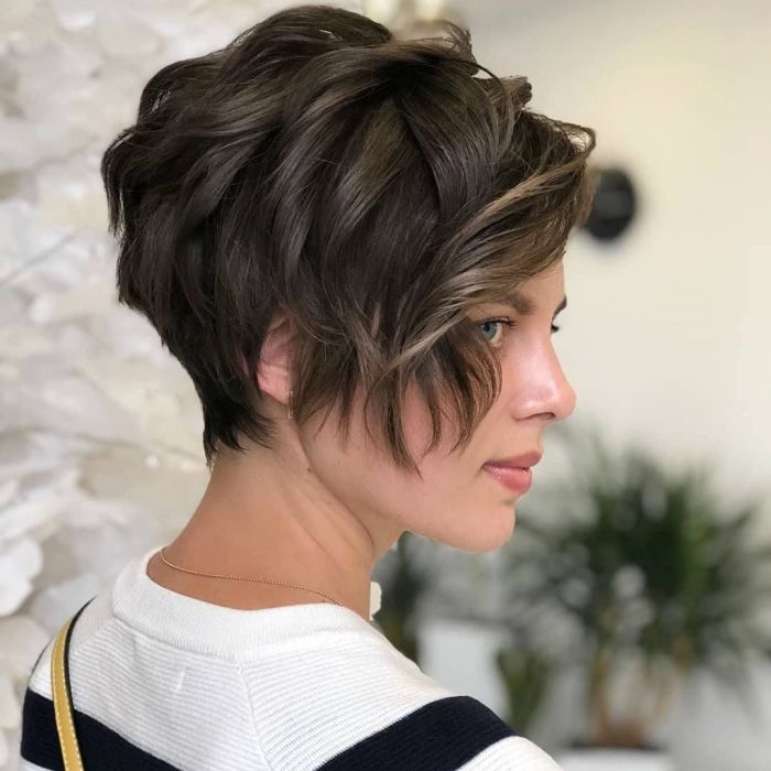 Easy hairstyles for short hair