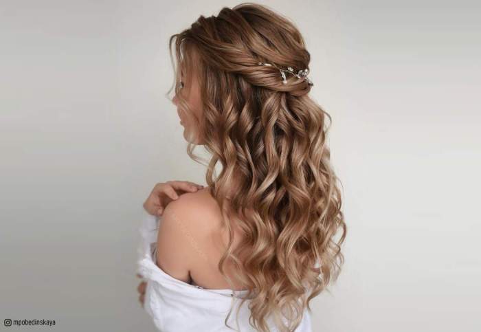 Bridesmaid hairstyles for long hair