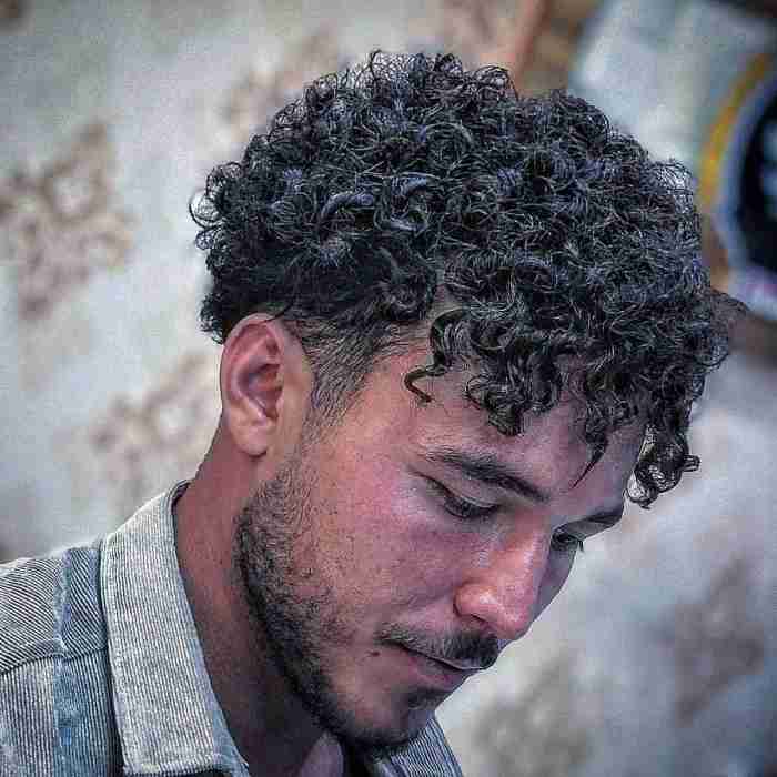 Curly hairstyles for medium hair mens